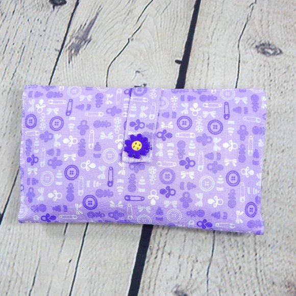 Beautiful Wipes and Diaper Clutch Handmade - Picture 1 of 6